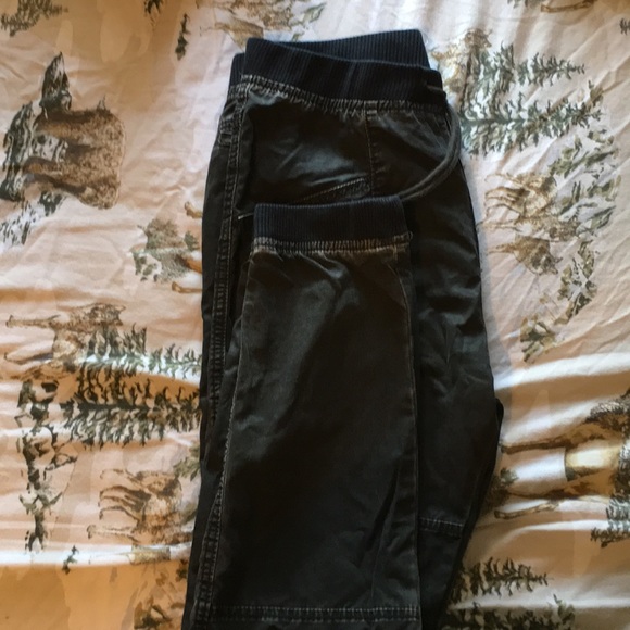 Space Gray Hollister Joggers - Picture 2 of 3